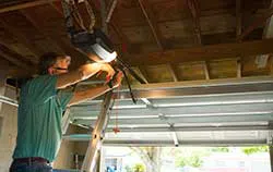 Security Garage Door Service Poolesville, MD 240-334-0175 - repair-side